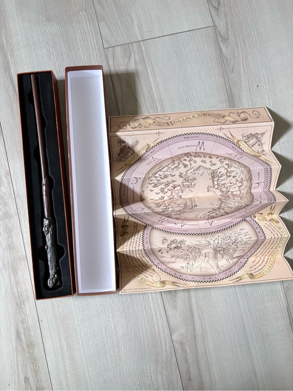 Authentic Universal Studios Harry Potter Wand